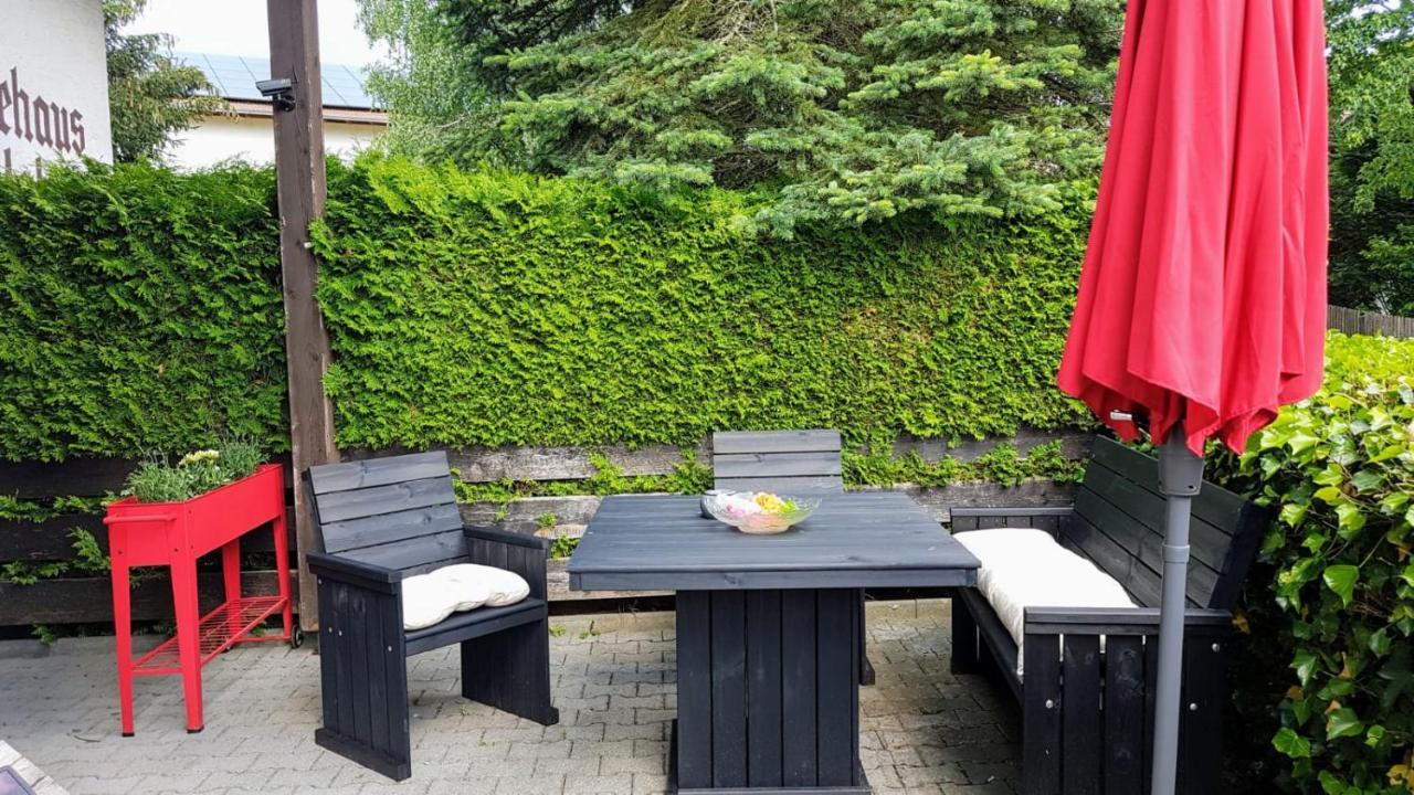 Pension Engelshutt Buitenkant foto